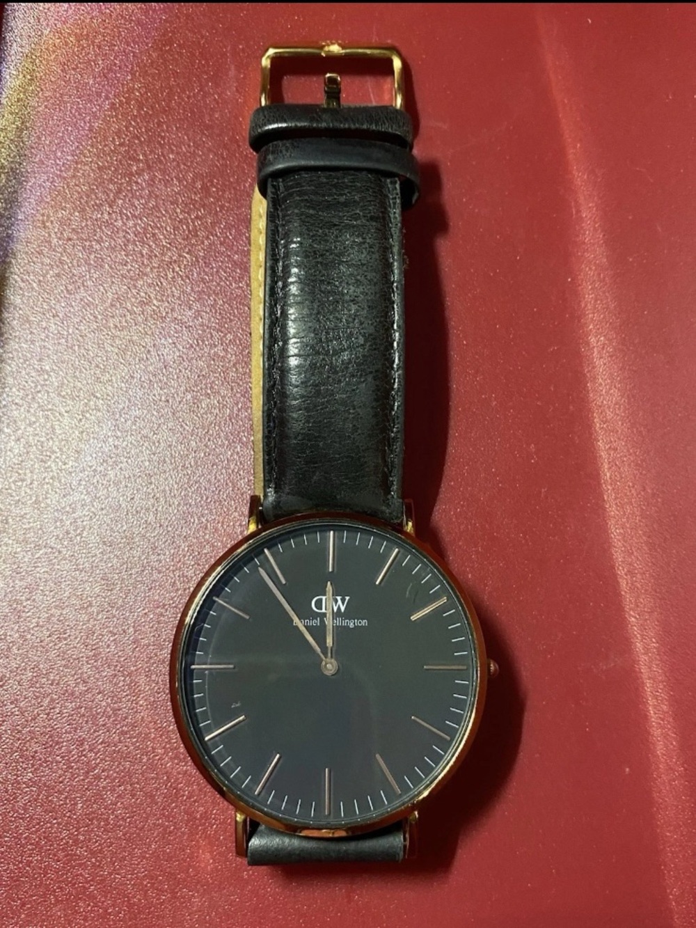 Daniel Wellington Gold Case with Black Leather Strap
